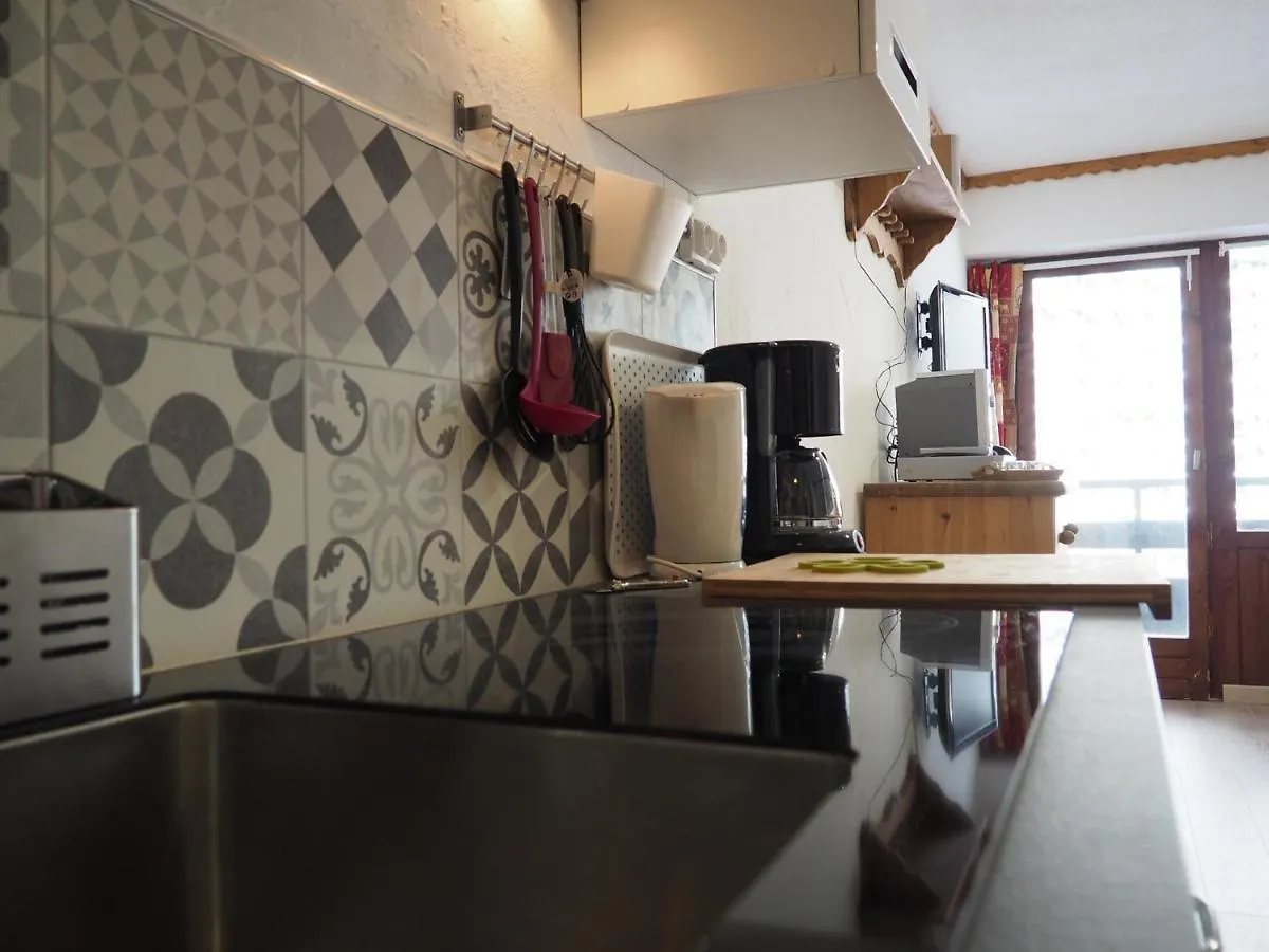 Apartment Studio Agreable, Skis Aux Pieds, Balcon A La Croisette - Fr-1-344-1072 Saint-Martin-de-Belleville