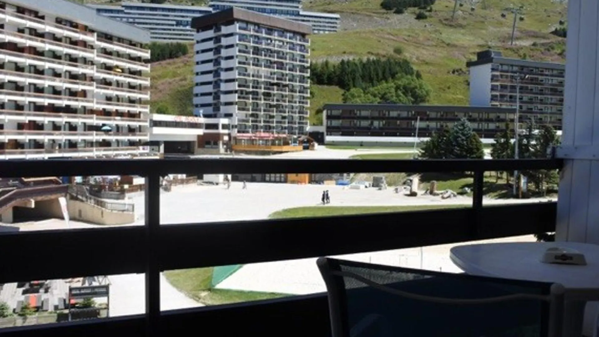 Studio Agreable, Skis Aux Pieds, Balcon A La Croisette - Fr-1-344-1072 圣马丁德贝尔维尔 0*,  法国